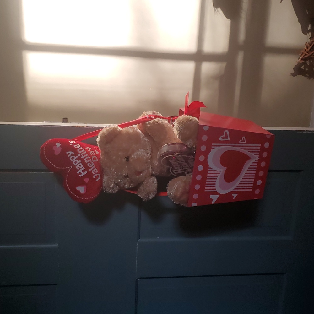Valentines Bear in a box with candy